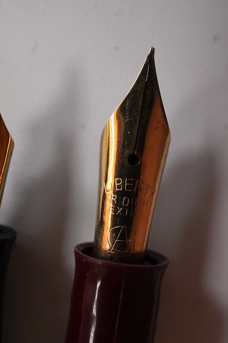 A collection of fountain pens and similar from various countries to include the UK and Germany